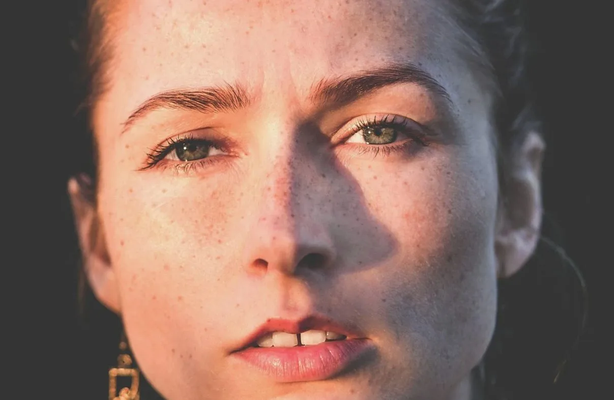 woman, face, freckles, fashion, girl, glamour, lips, look, model, portrait, skin, young woman, face, lips, skin, skin, s